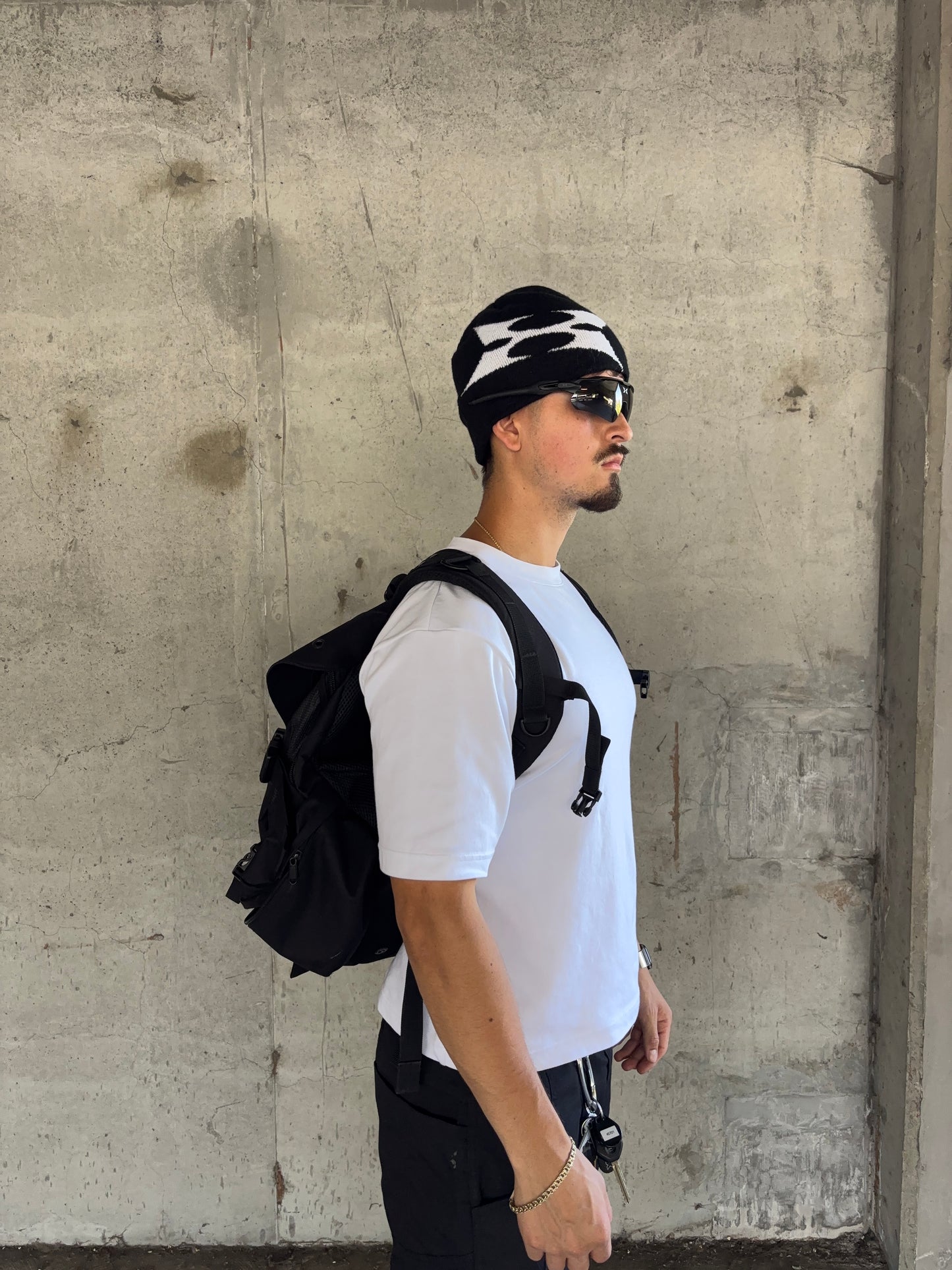 [1 OF 1]OBSYDIAN TACTICAL BACKPACK